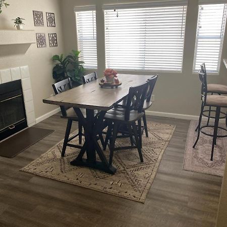 New Beautifully Remodeled Home In Las Vegas Ngoại thất bức ảnh
