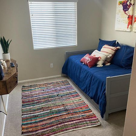 New Beautifully Remodeled Home In Las Vegas Ngoại thất bức ảnh